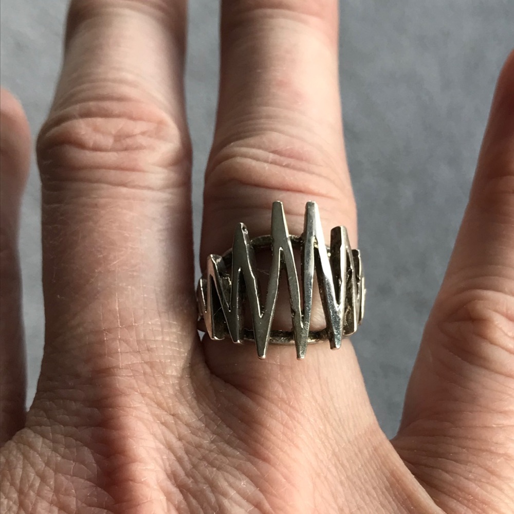 Vintage silver ring, sz 5-5.25